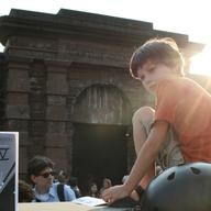 'Henry V,' performed by New York Classical Theater, takes the audience on a journey to France that leaves from Castle Clinton in Battery Park.